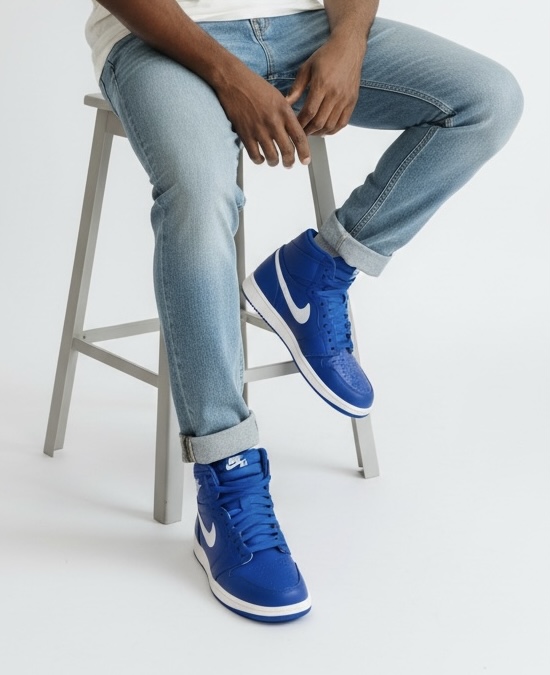 【未使用品】Nike Air Jordan 1 Retro High "Hyper Royal"【27.0cm】