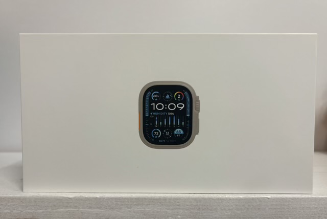 【未使用・開封済】Apple Watch Ultra 2(GPS + Cellularモデル) MREG3J/A