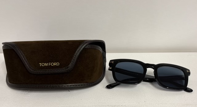 TOM FORD サングラス Dax TF751