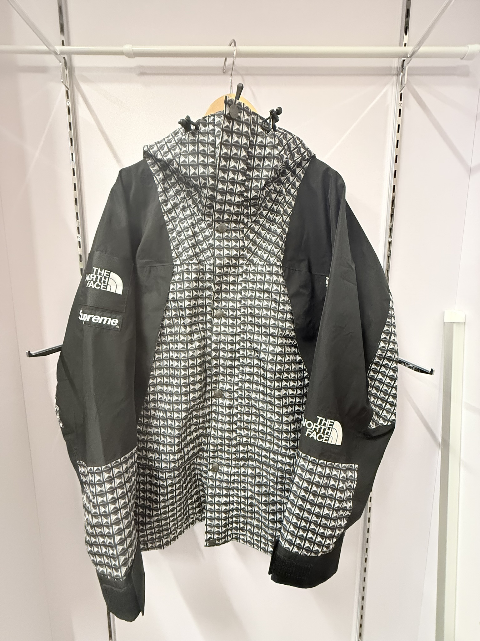 Supreme Studded Mountain Light Jacket