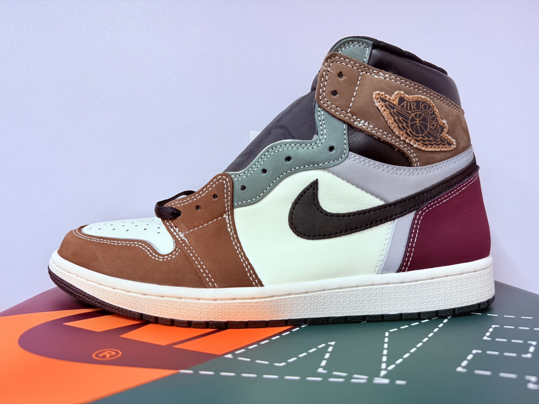 Nike Air Jordan 1 High OG "Hand Crafted"【未使用品】（NIKE スニーカー）